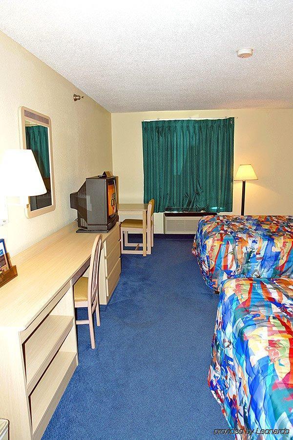Motel 6-Columbia, Mo - East Buitenkant foto